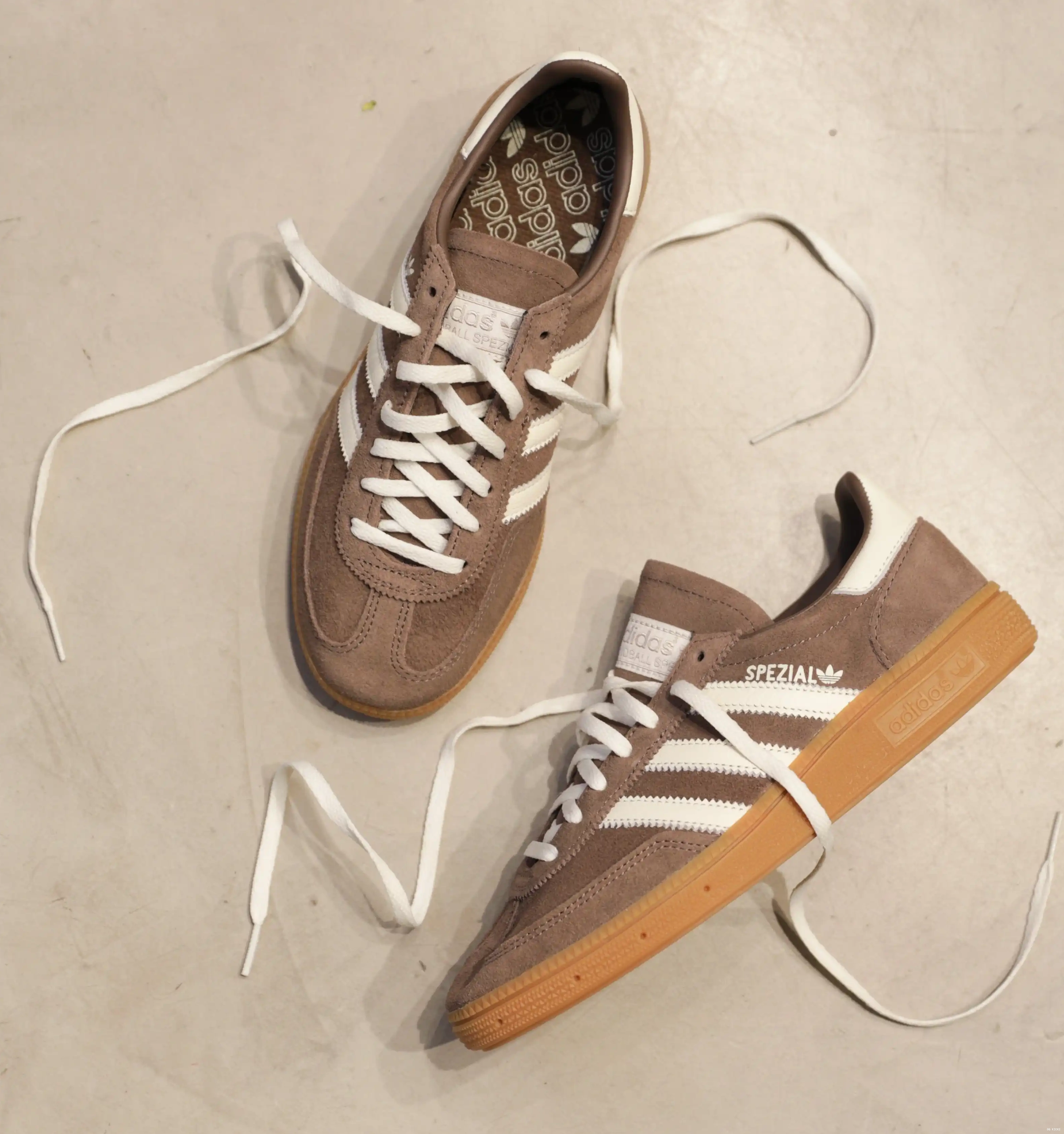 Spezial Earth Gum Strata Handball adidas W 0630